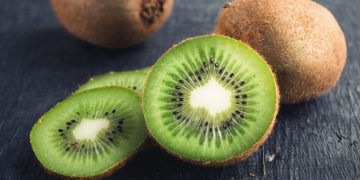 Amazing Benefits Of Kiwi Fruit for Healthy Life